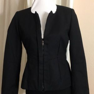 Elie Tahari black blazer